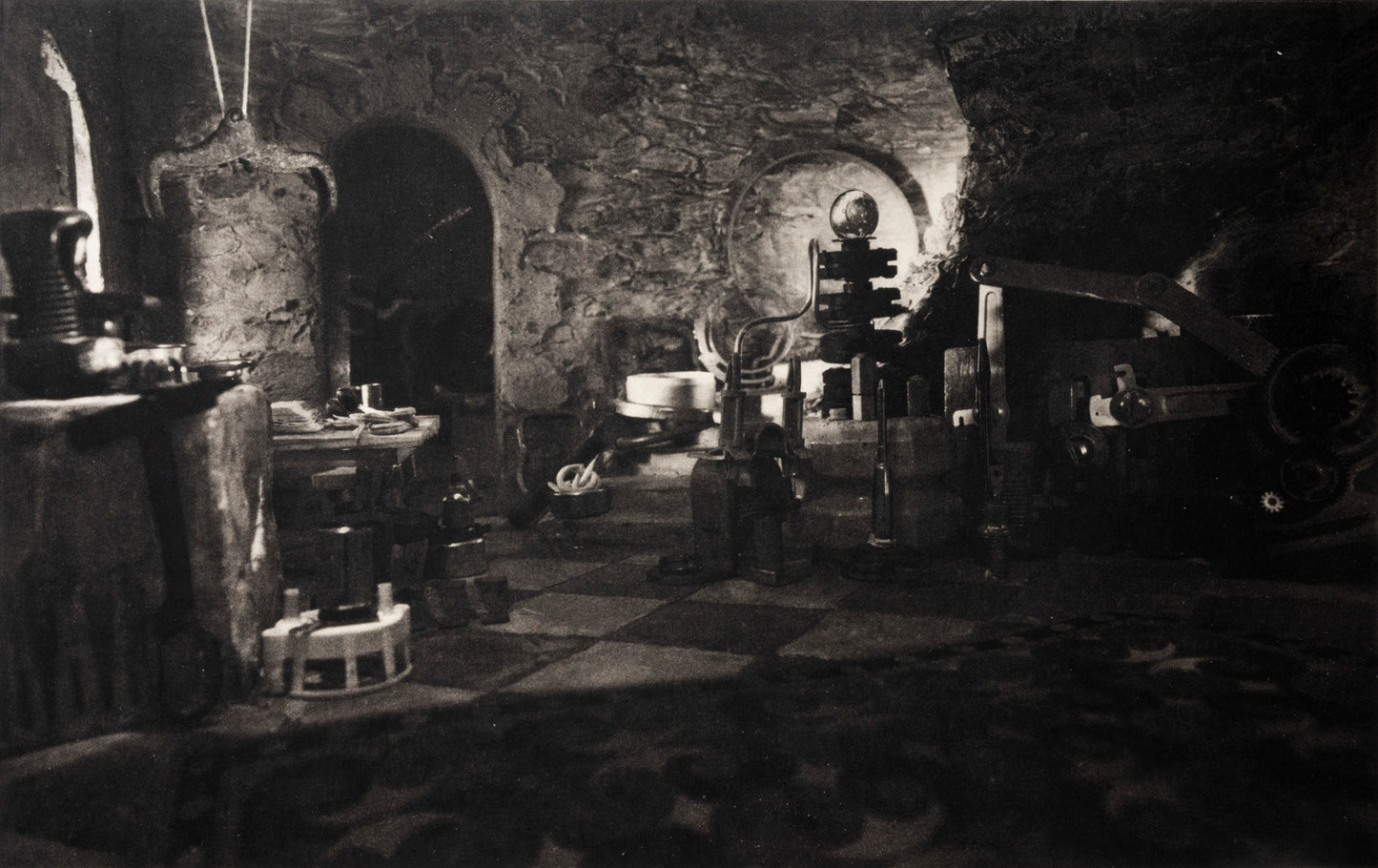 Lothar Osterburg | Alchemist's Lab, 2021