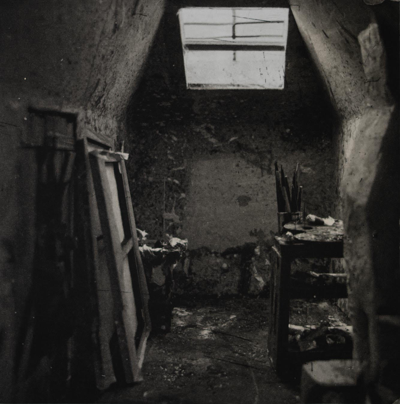 Lothar Osterburg | Gloomy Artists Studio, 2023