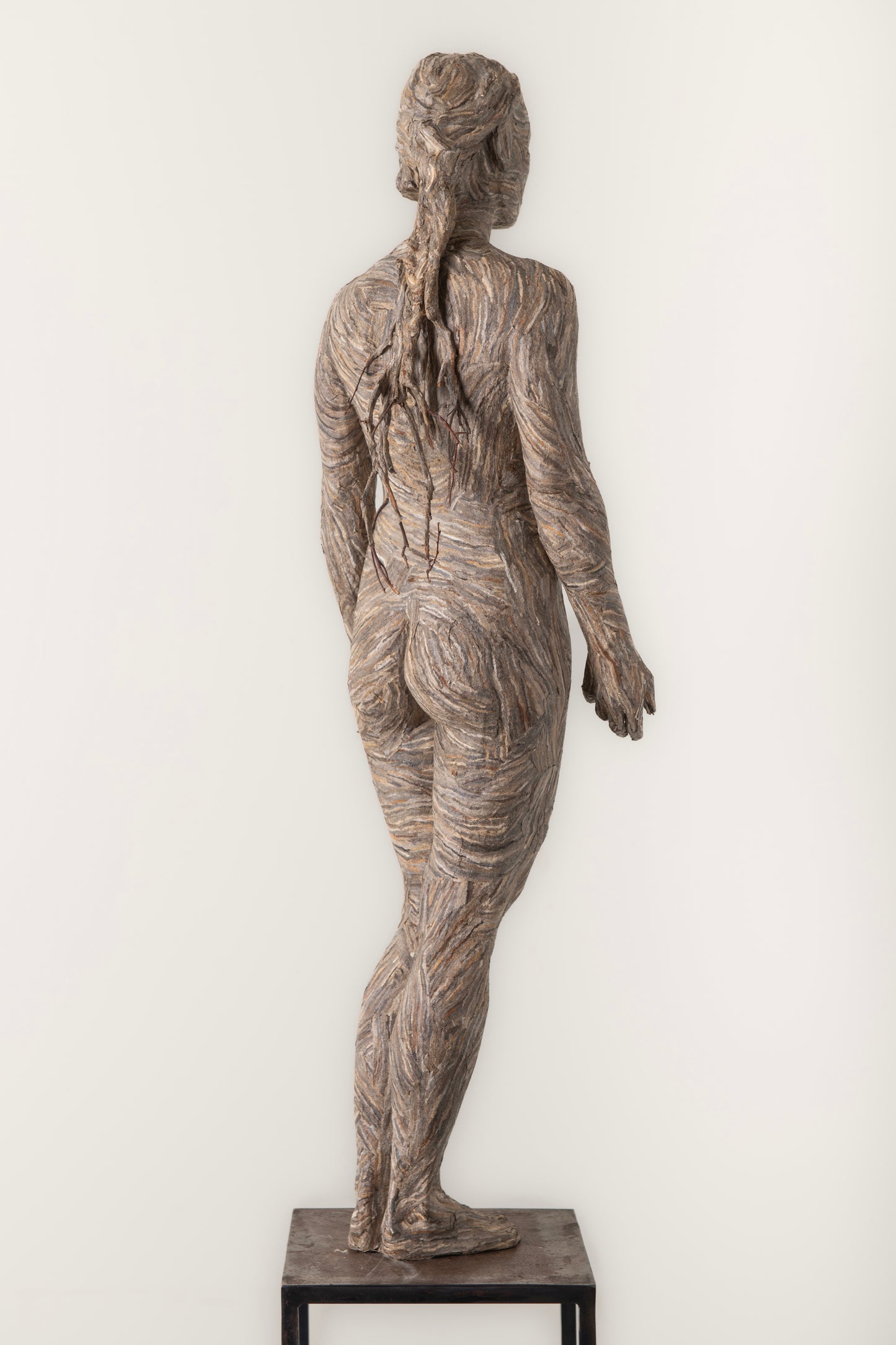 Valerie Hammond | Daphne